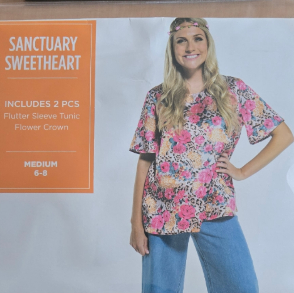 Women’s Sanctuary Sweetheart/ Carole Baskin SIZE MED 8-10  Top & Flower …